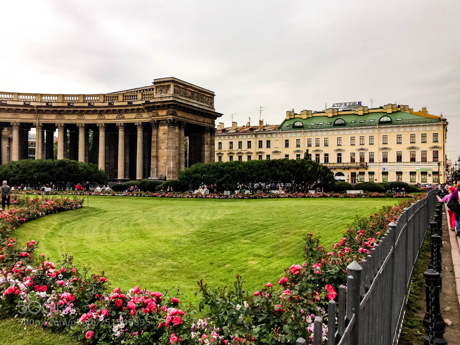 Apple iPhone 5 sample photo. Kazan cathedral in st photography