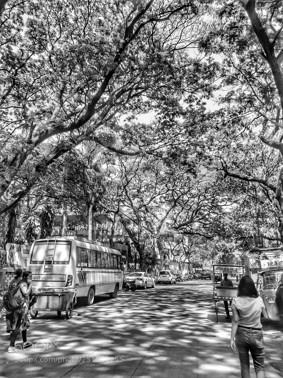 OnePlus 5 sample photo. Monochrome india photography