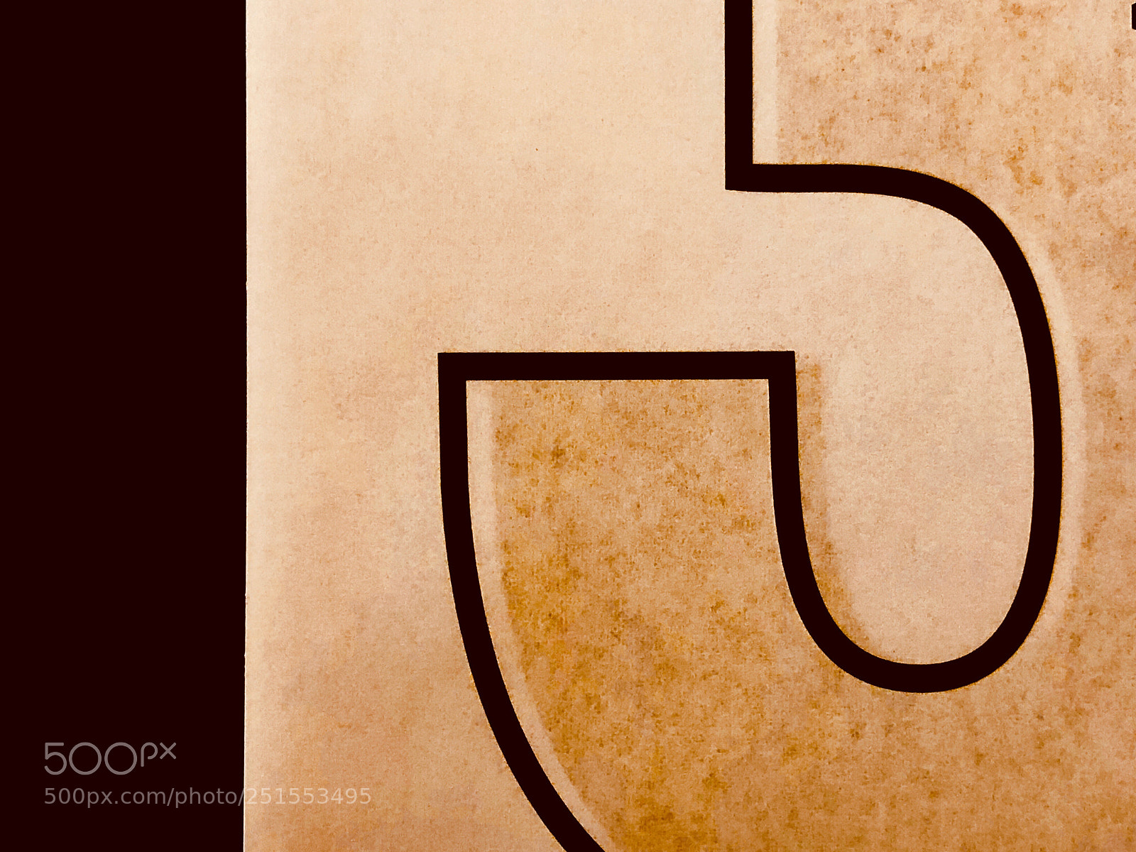 Apple iPhone 8 Plus sample photo. Shape photography
