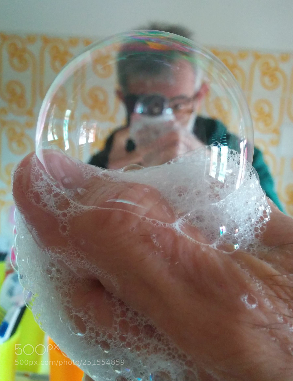 LG Nexus 5 sample photo. Bubble photography