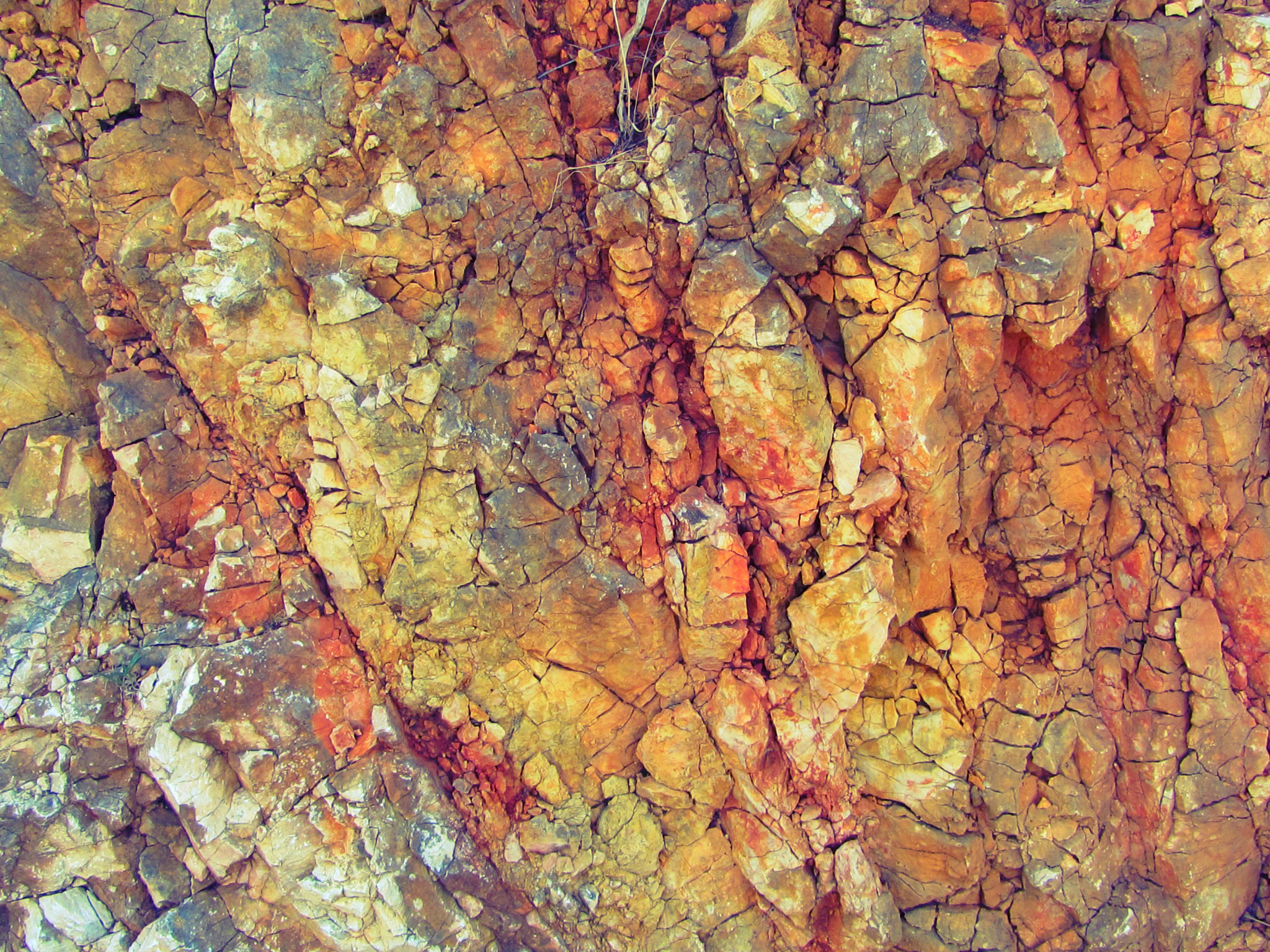 Canon PowerShot SX220 HS sample photo. Colourful rock photography