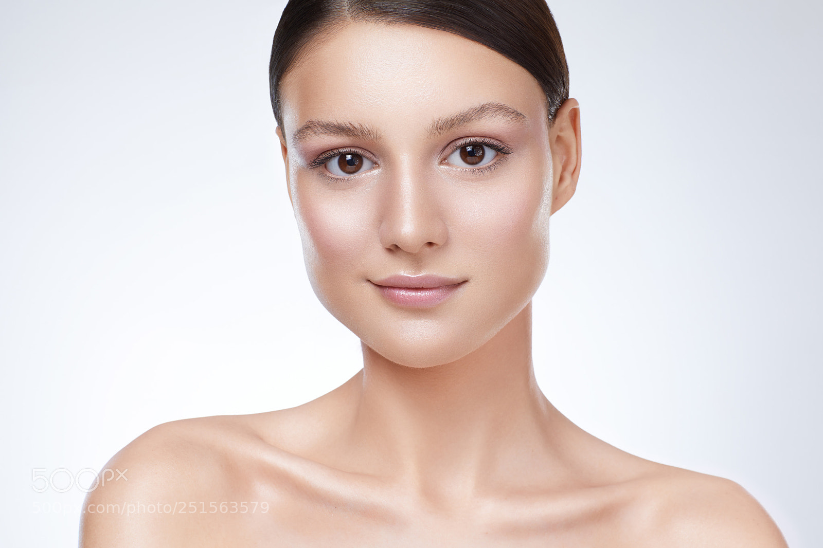 Canon EOS 5D Mark IV sample photo. Close-up woman beauty portrait photography