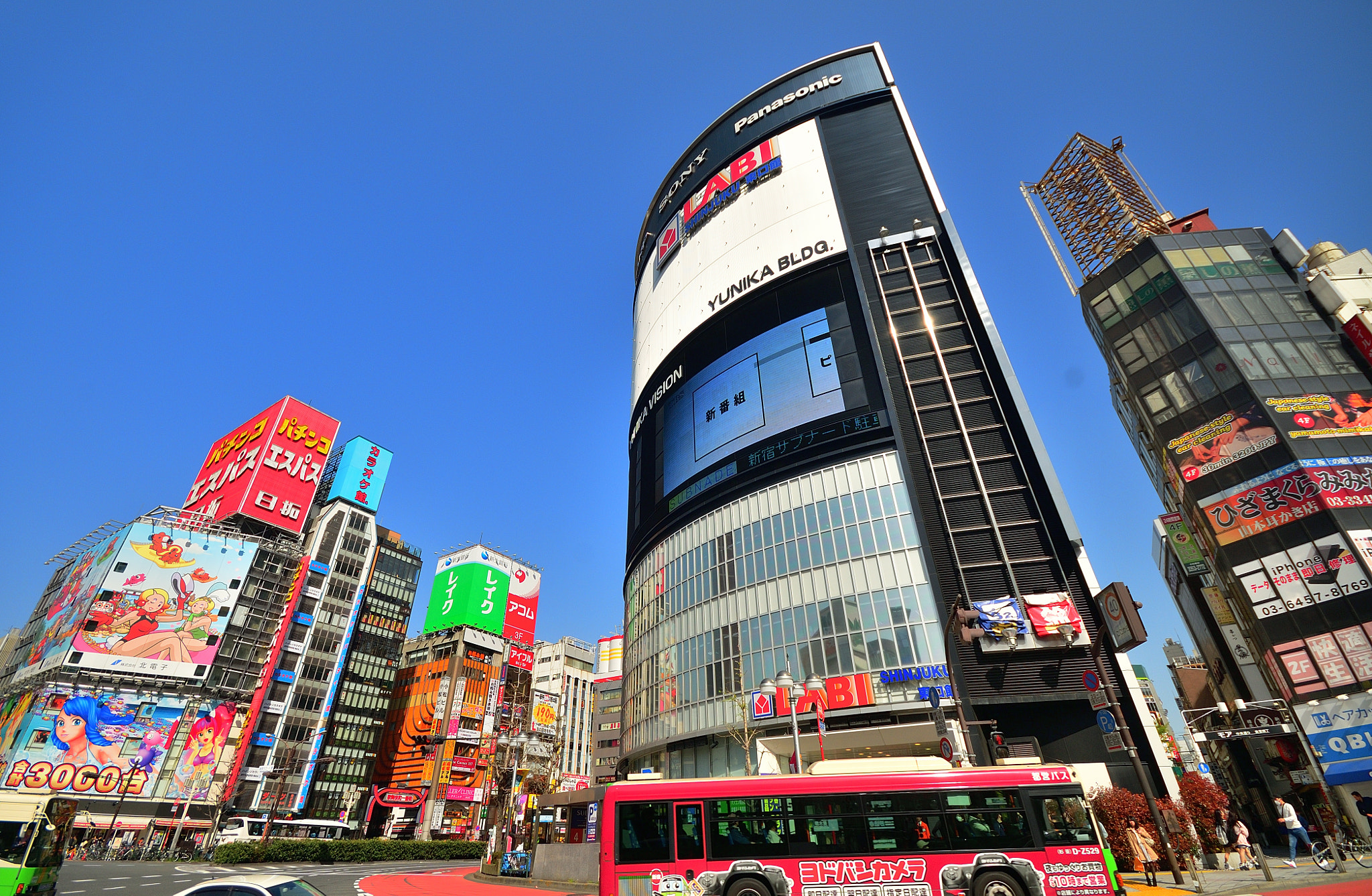 Nikon D300S + Sigma 10-20mm F4-5.6 EX DC HSM sample photo. Shinjuku photography