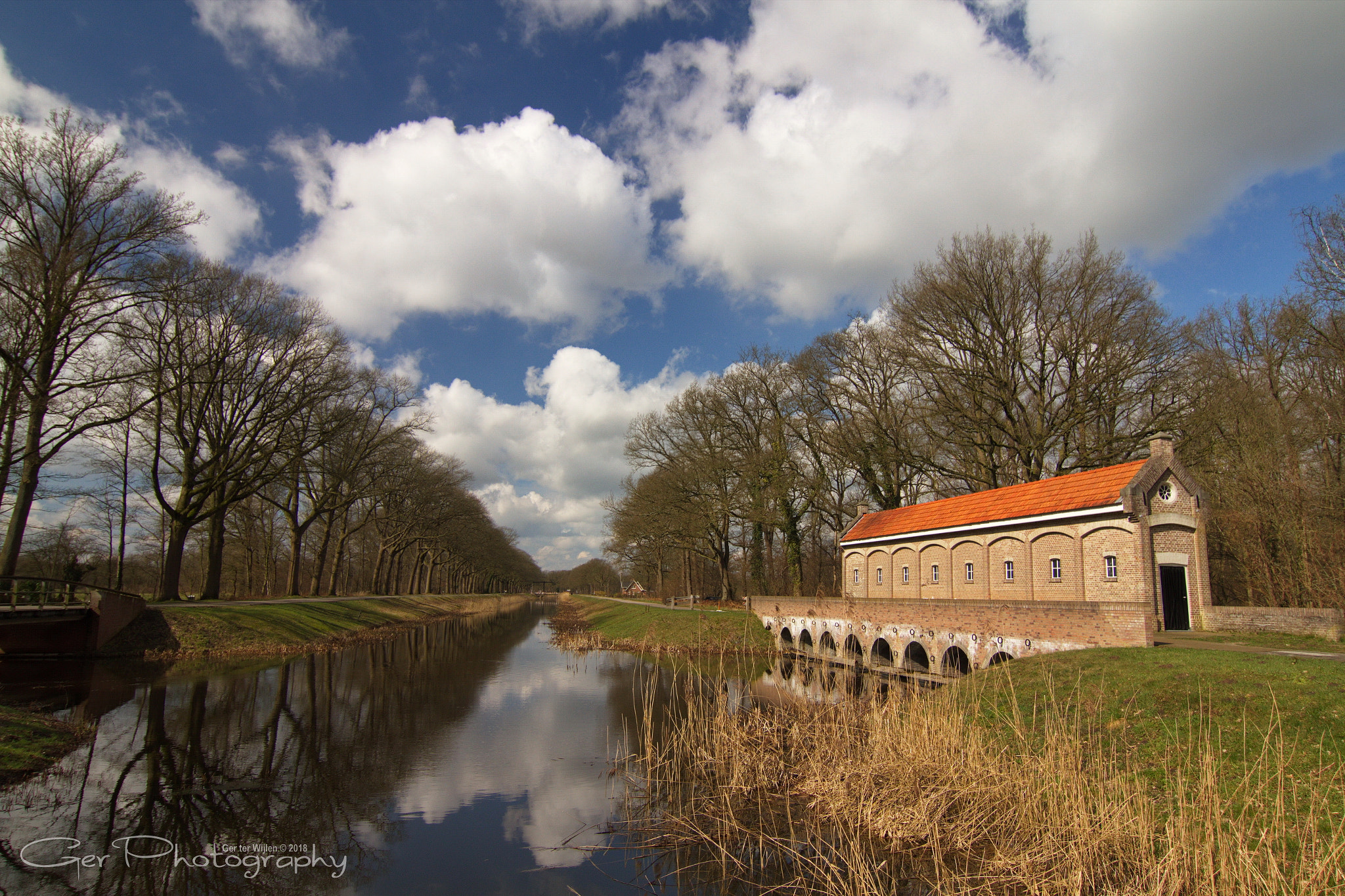 Canon EOS 7D sample photo. Dutch cloudy skies photography