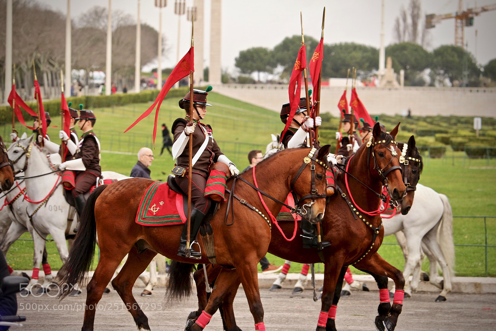 Canon EOS 700D (EOS Rebel T5i / EOS Kiss X7i) sample photo. People and horses photography