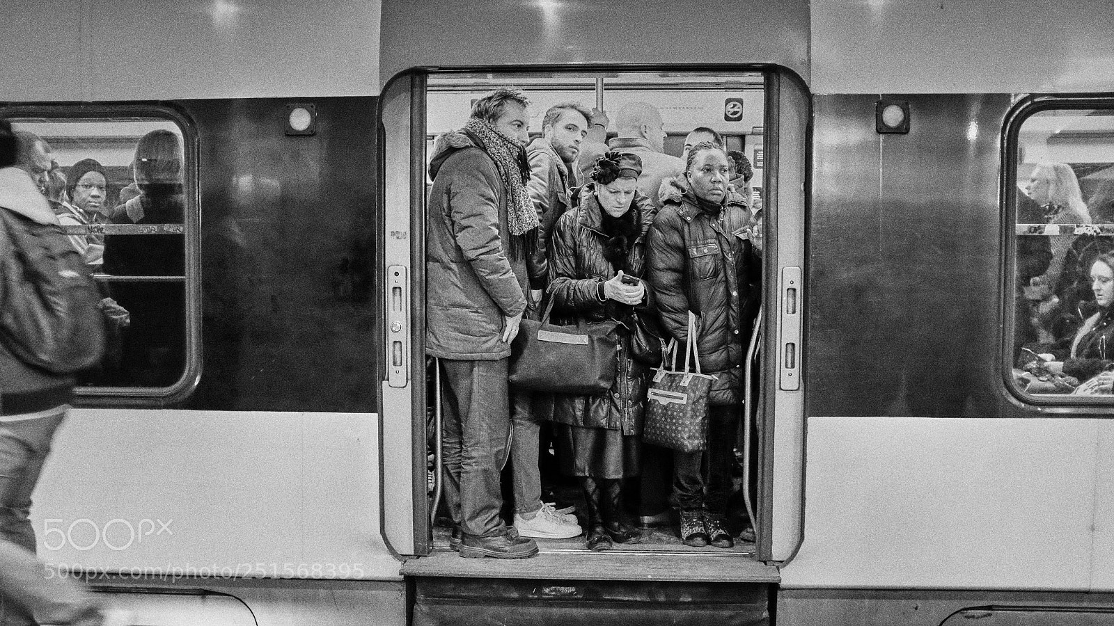 Fujifilm X100S sample photo. Greve sncf / a strike photography