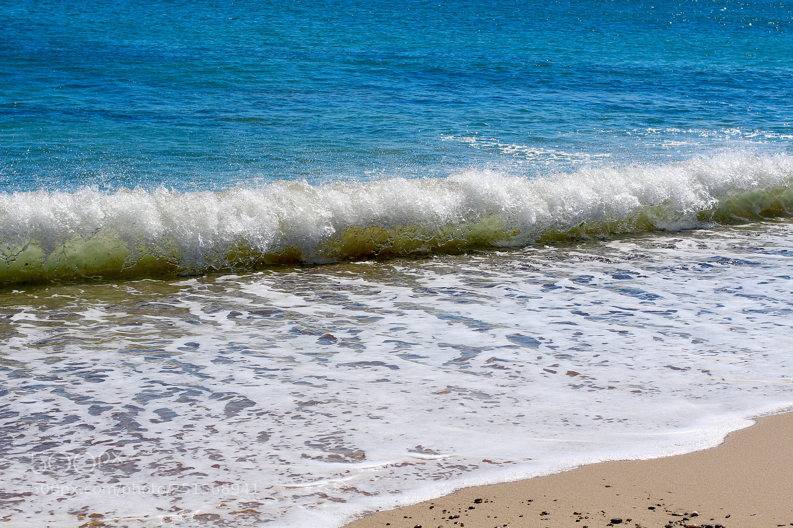 Canon EOS 700D (EOS Rebel T5i / EOS Kiss X7i) sample photo. Looking at the sea photography