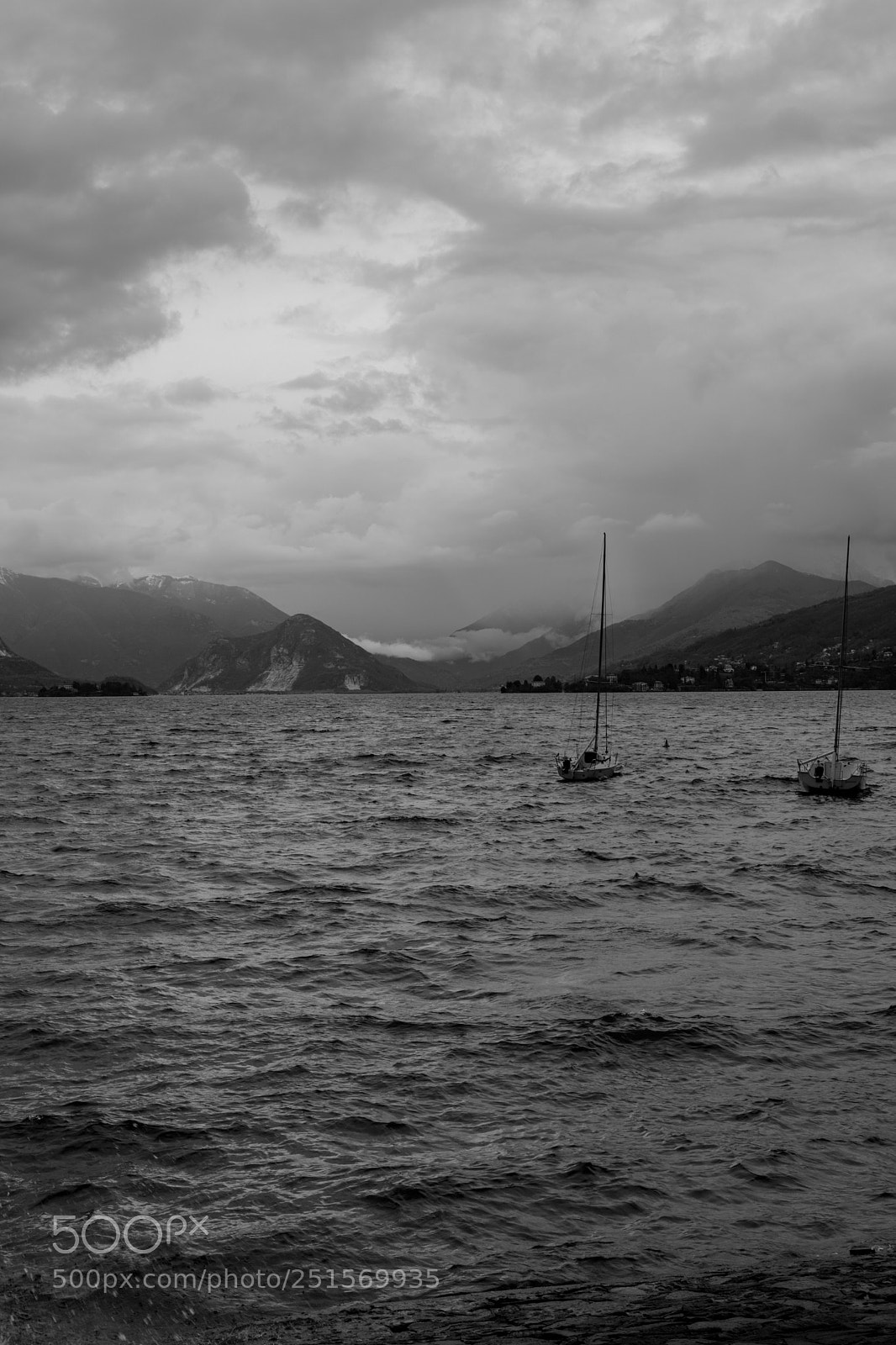 Canon EOS 6D Mark II sample photo. Lago maggiore photography