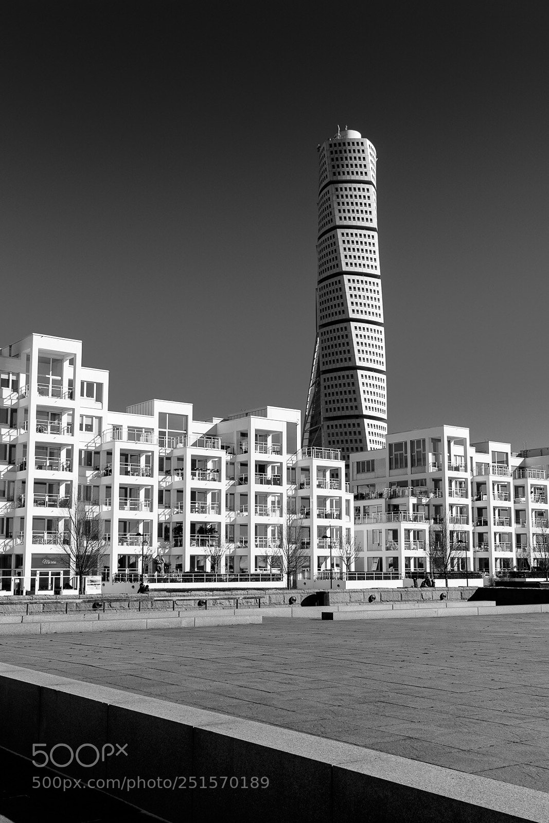 Canon EOS 80D sample photo. Turning torso malmö photography