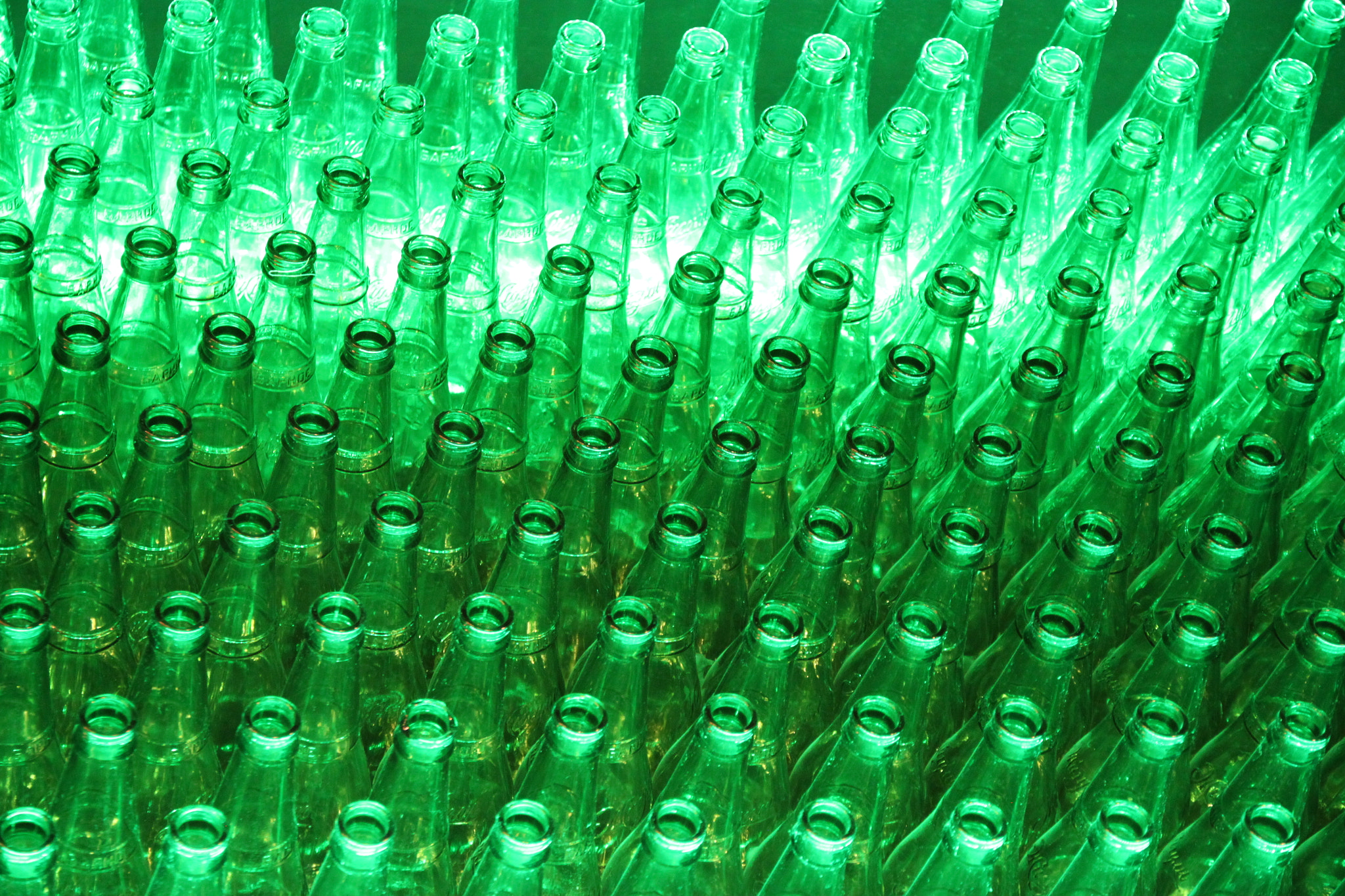 Canon EOS 500D (EOS Rebel T1i / EOS Kiss X3) sample photo. Set of green bottles photography