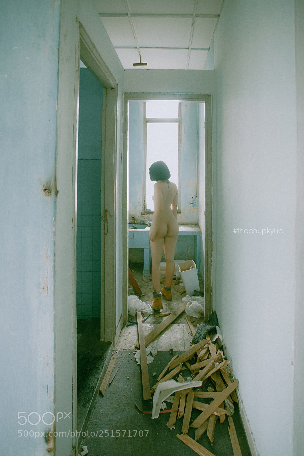 Canon EOS 5D Mark II sample photo. Nude photography