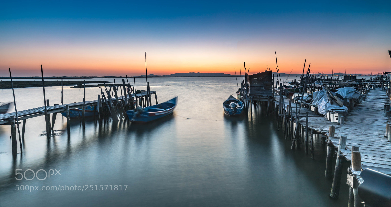 Canon EOS 5D Mark IV sample photo. Cais palafitico da carrasqueira photography