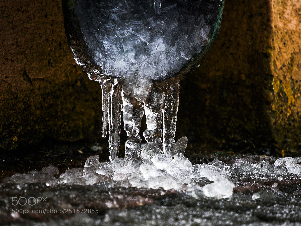 Olympus OM-D E-M10 sample photo. Icefall photography