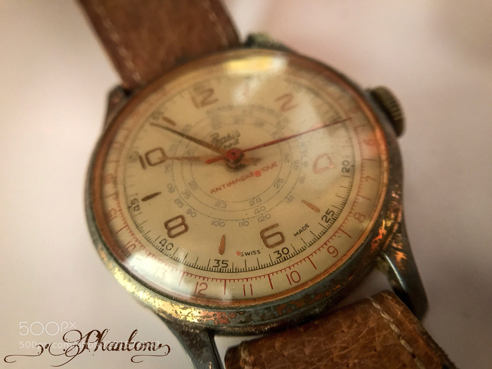 Apple iPhone 7 sample photo. Old watch photography