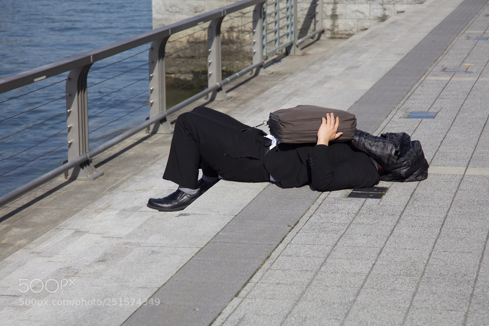 Canon EOS 5DS sample photo. Taking a break photography