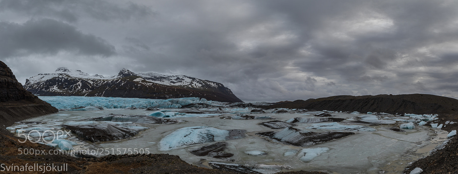Canon EOS 5D Mark IV sample photo. Glacial lagoon photography