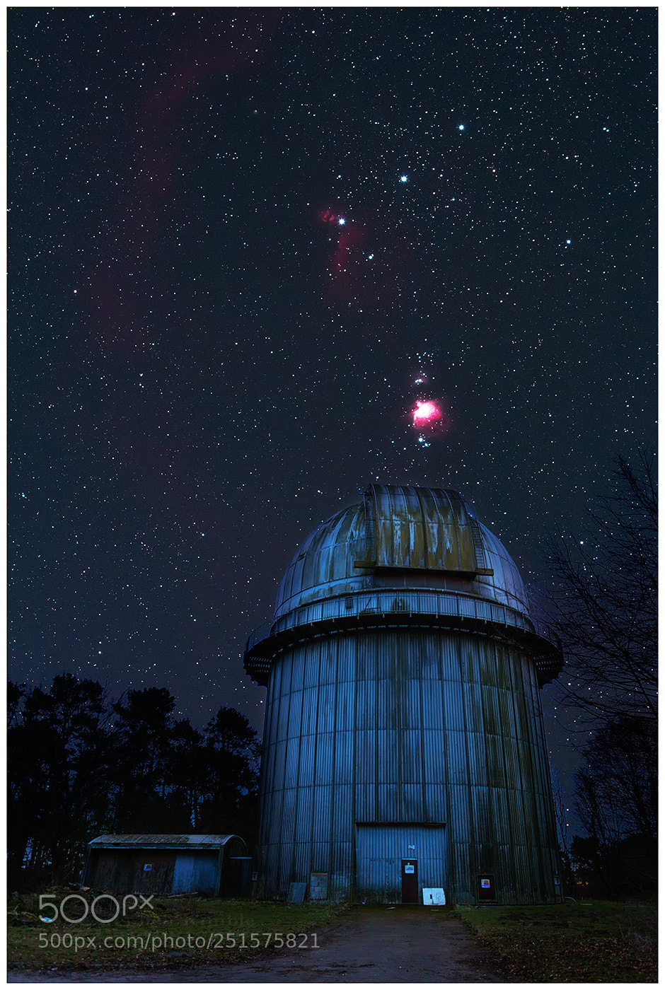 Canon EOS 5D Mark II sample photo. Issac newton telescope dome photography