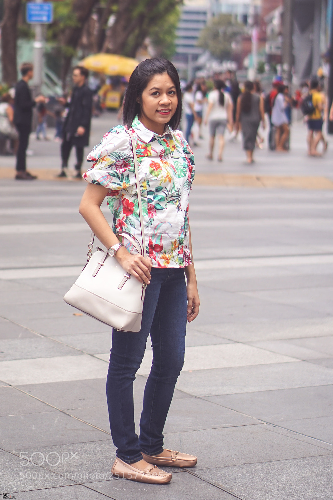 Sony Alpha a5000 (ILCE 5000) sample photo. May zune photography