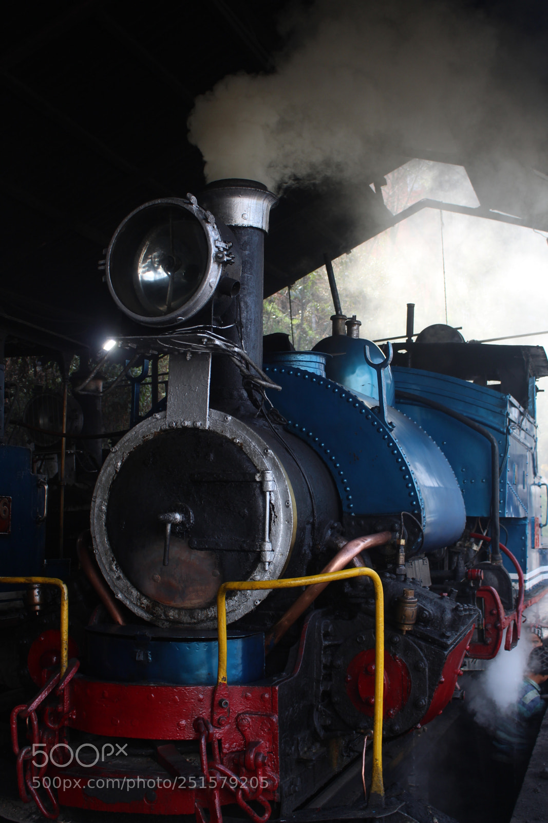 Canon EOS 1300D (EOS Rebel T6 / EOS Kiss X80) sample photo. Steam engine photography