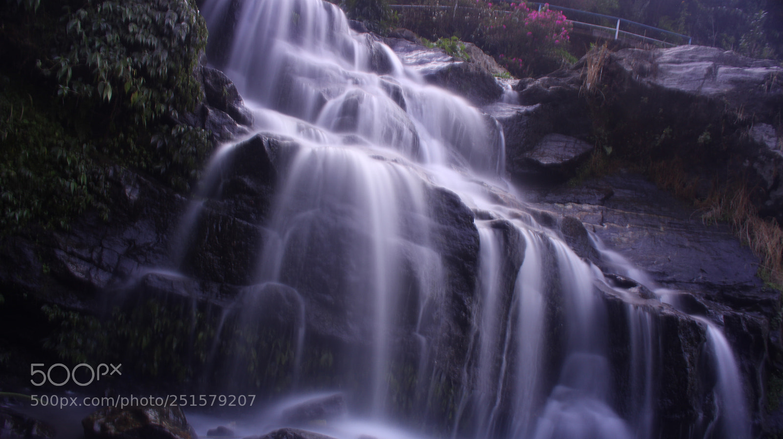 Canon EOS 1300D (EOS Rebel T6 / EOS Kiss X80) sample photo. Waterfall photography