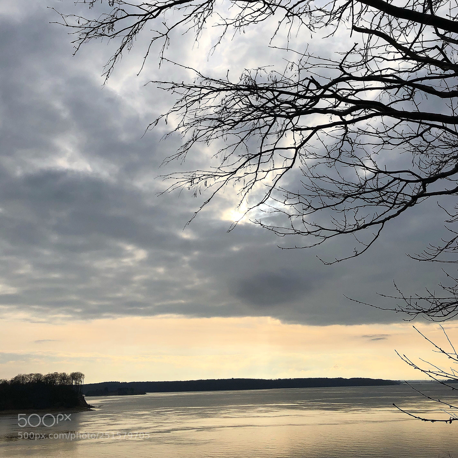 Apple iPhone 8 Plus sample photo. Peaceful water idyllic photography