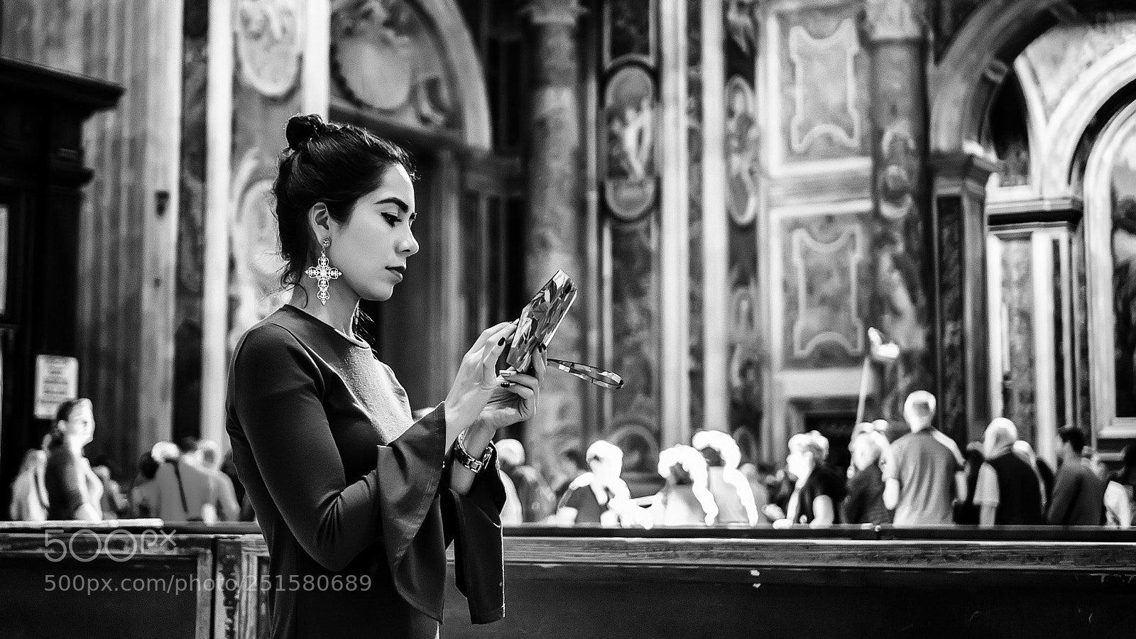 Olympus OM-D E-M10 II sample photo. Conspicuously religious photography