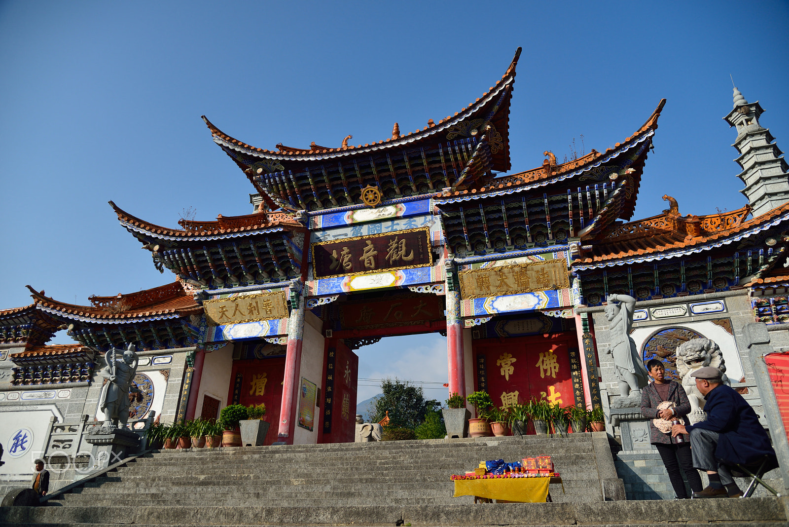 Nikon AF-S Nikkor 24-120mm F4G ED VR sample photo. The chinese temple photography