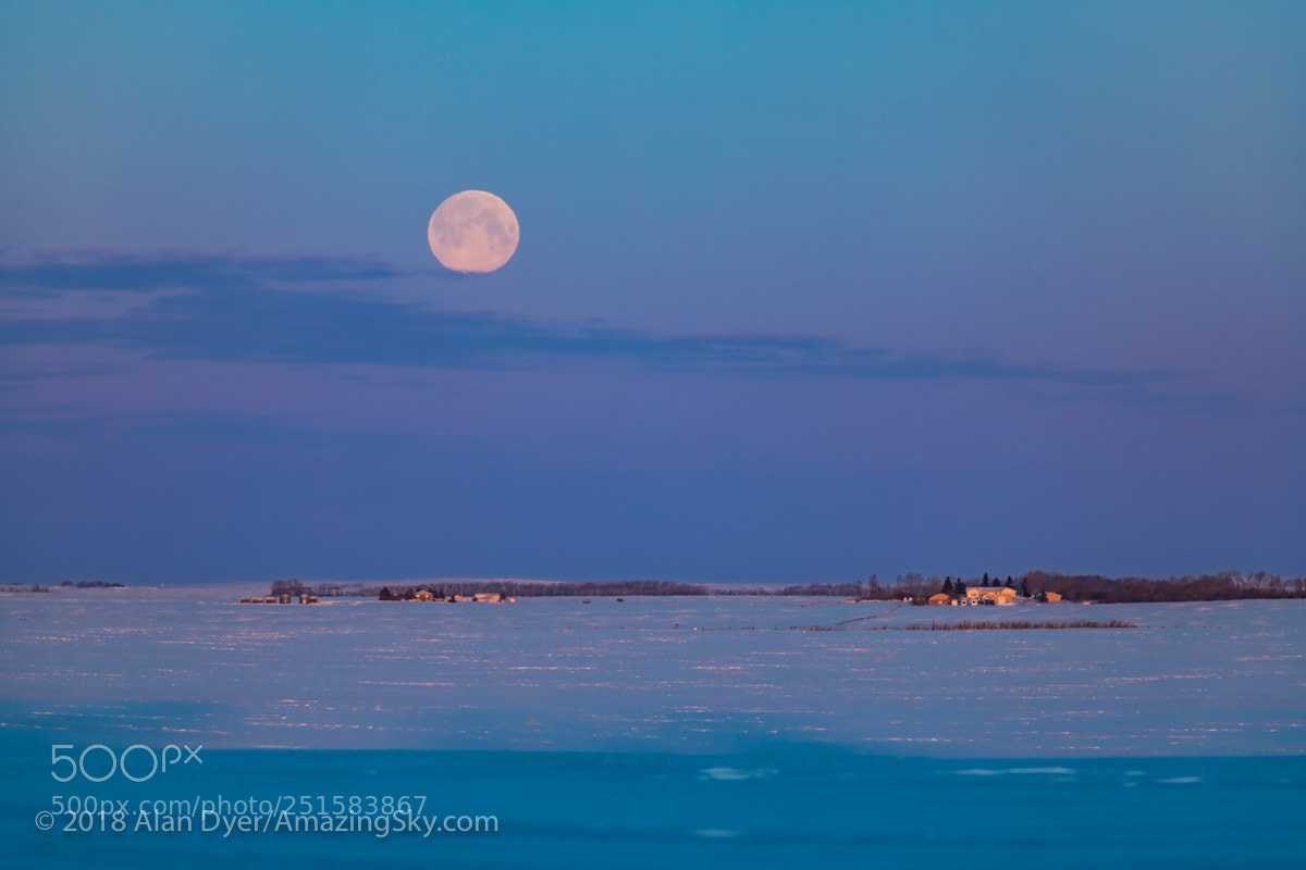 Canon EOS 6D Mark II sample photo. The easter full moonset photography