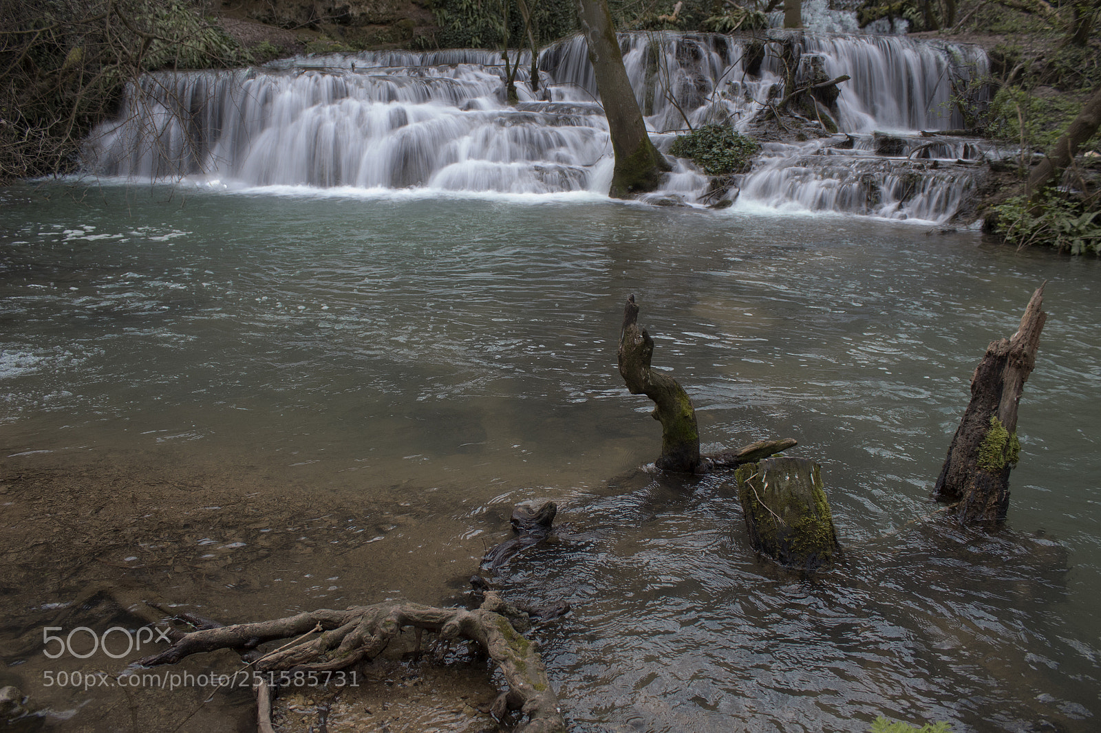 Canon EOS 1300D (EOS Rebel T6 / EOS Kiss X80) sample photo. Blue lake waterfall photography