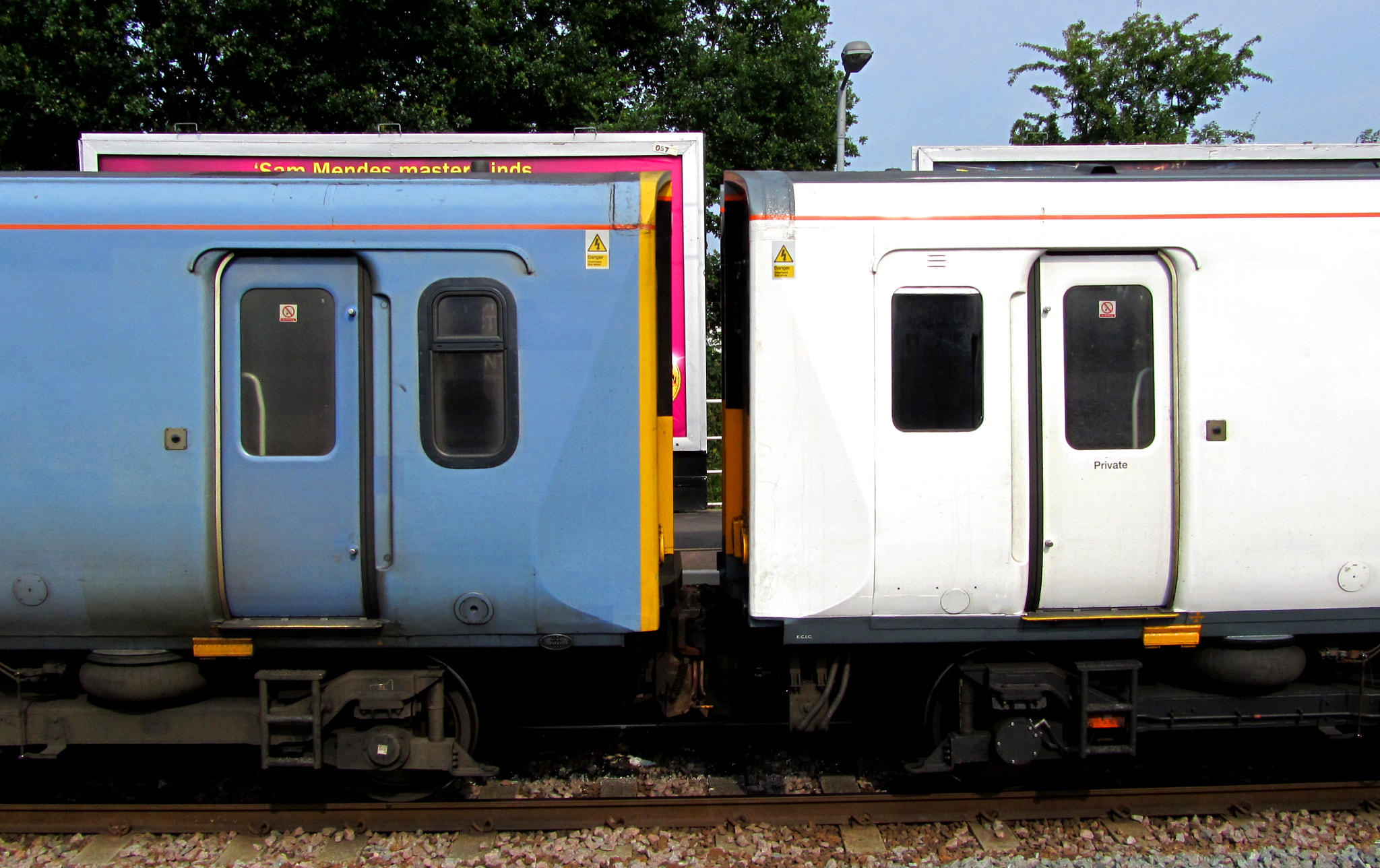 Canon PowerShot SX210 IS sample photo. The blue and the white: trains at shenfield, essex photography