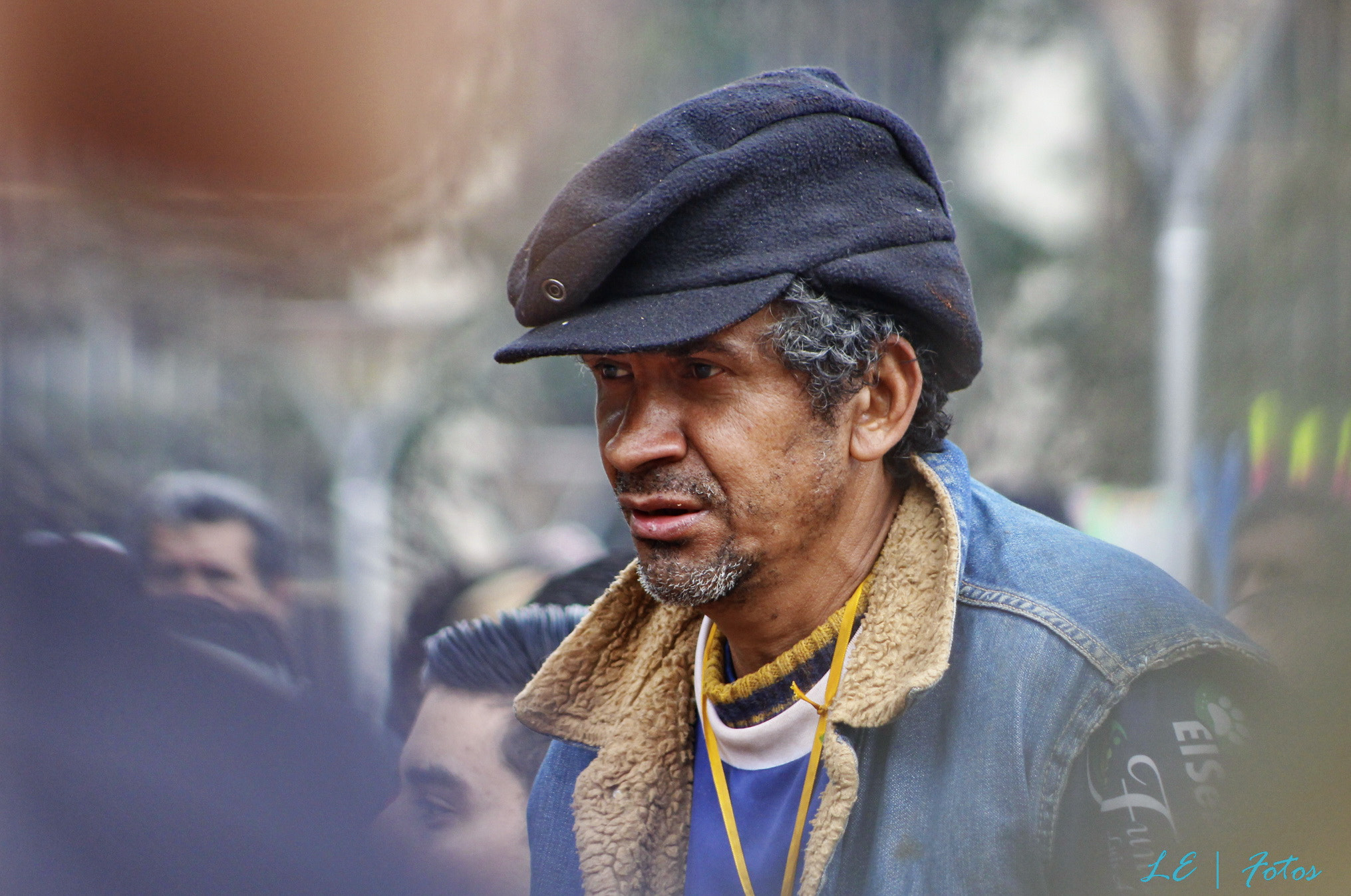 Canon EF 75-300mm f/4-5.6 sample photo. Gente sencilla a través de la canon t5i photography