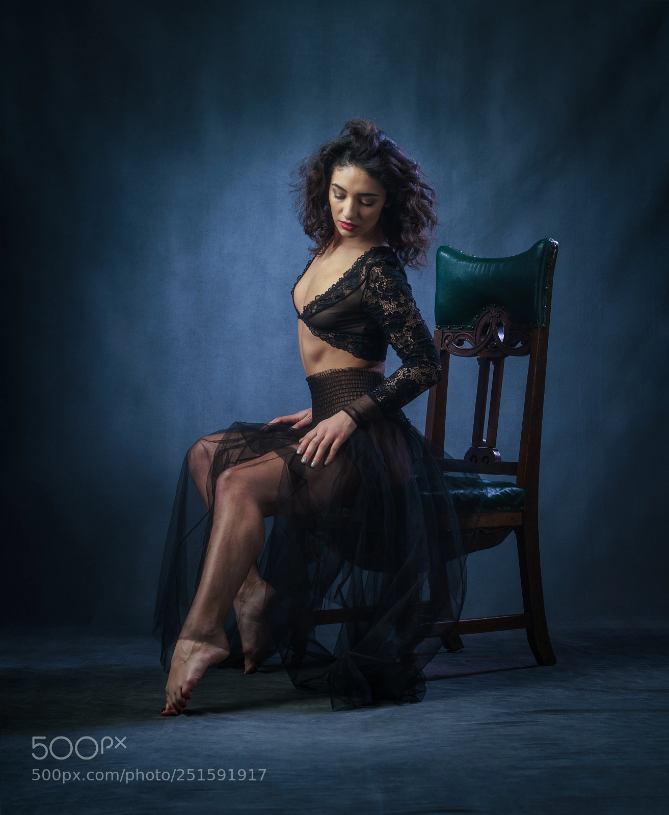 Sony a7R II sample photo. Mischkah looks down photography