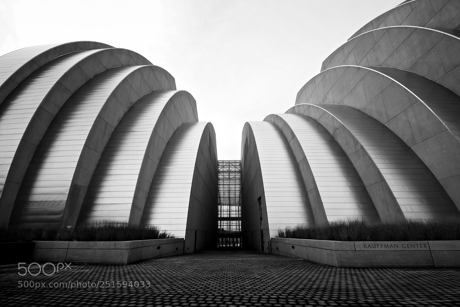 Canon EOS 70D sample photo. Kauffman center photography