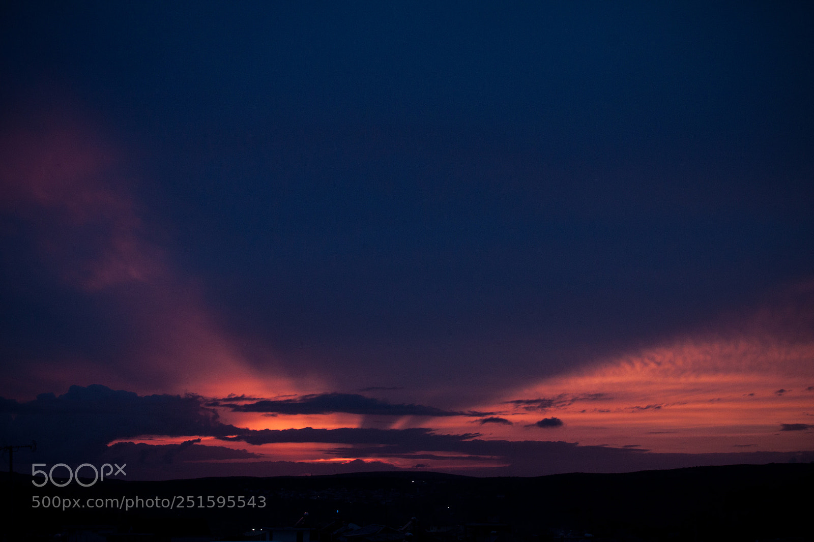 Canon EOS 500D (EOS Rebel T1i / EOS Kiss X3) sample photo. Dark blue sunset photography