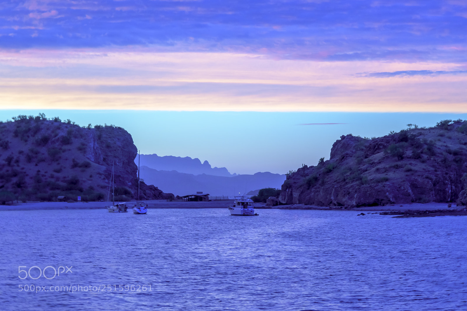 Nikon D500 sample photo. Puerto agua verde, blue photography