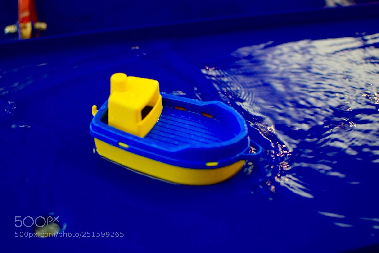 Nikon D5300 sample photo. Toy boat photography