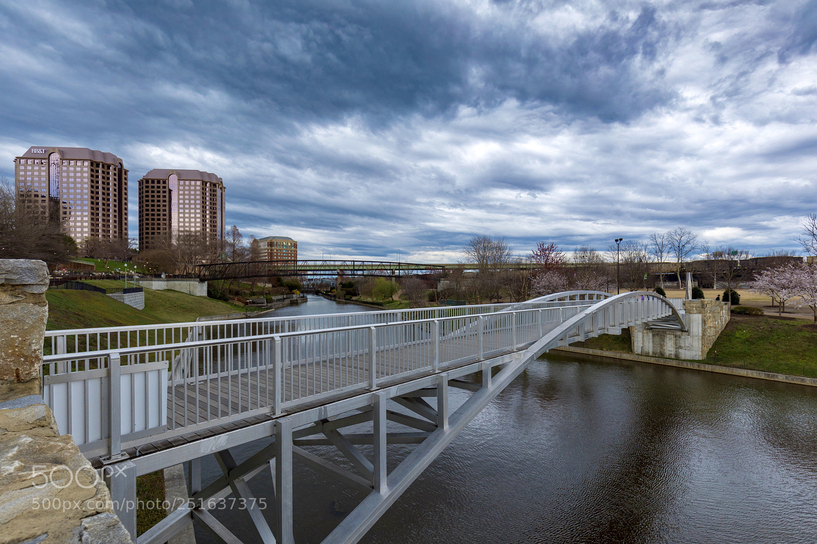 Canon EOS 5D Mark IV sample photo. Partly cloudy  photography