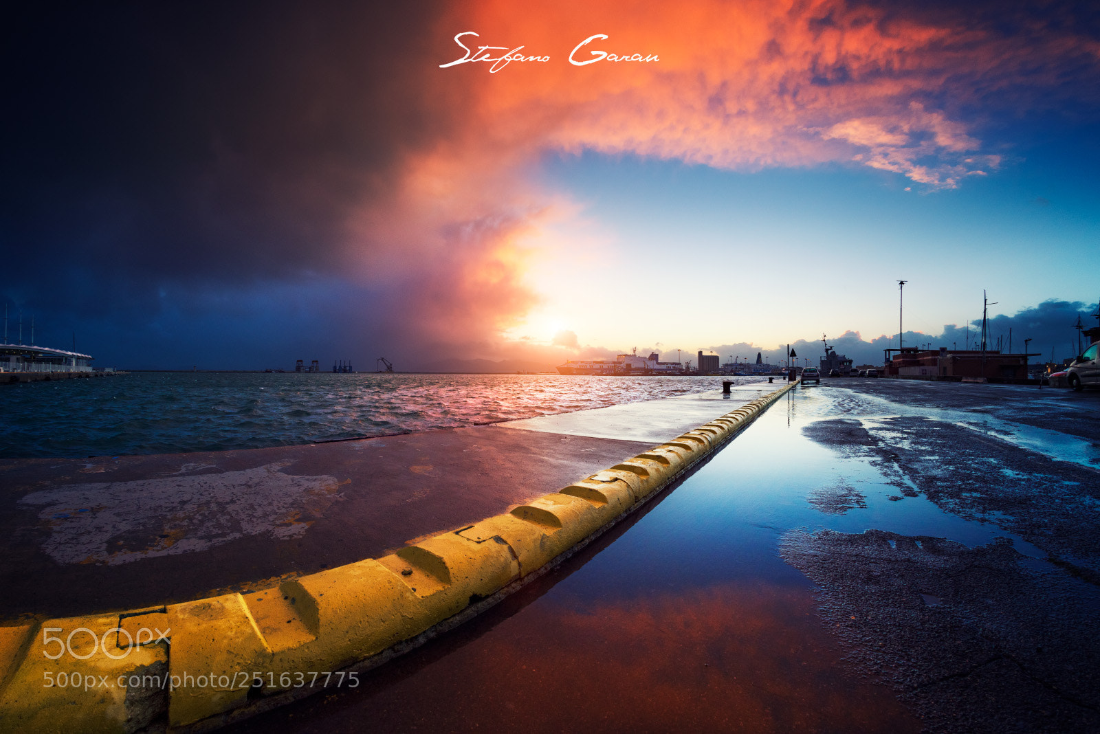 Nikon D810 sample photo. Sunset at cagliari harbor photography