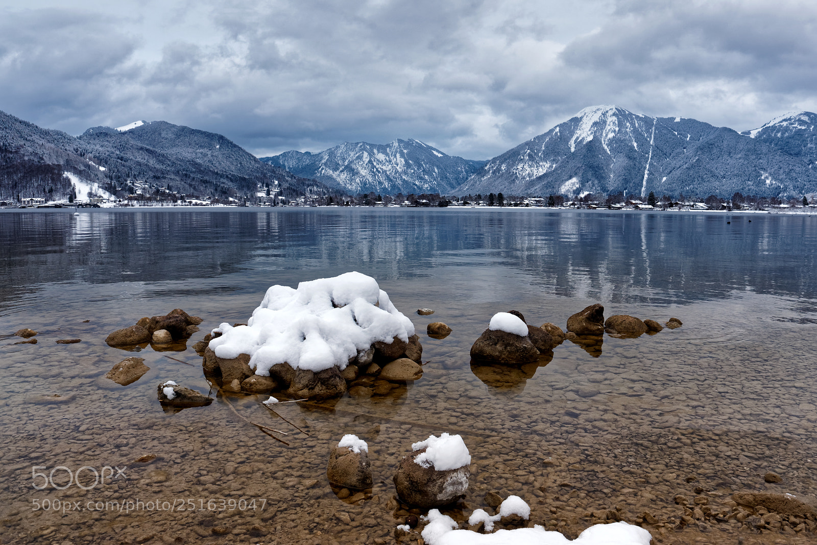 Olympus OM-D E-M1 sample photo. Winter lake photography