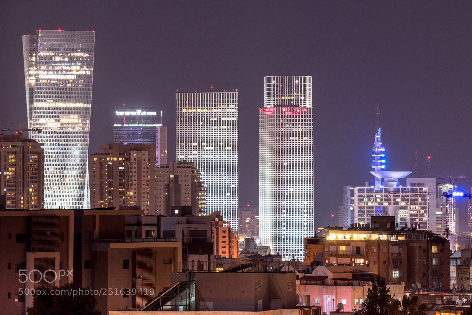 Nikon D5600 sample photo. Azrieli center photography