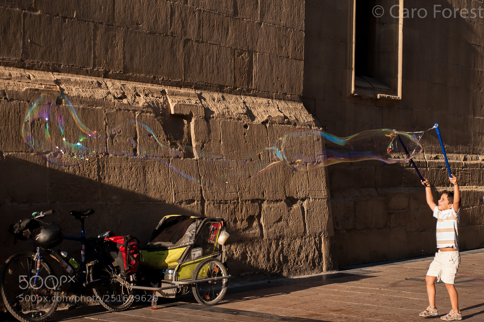 Sony Alpha DSLR-A700 sample photo. Bubble fun photography