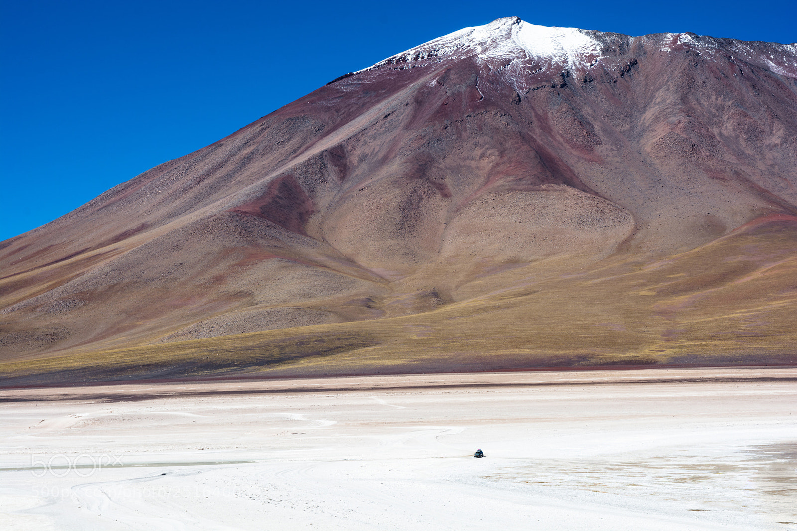 Nikon D7100 sample photo. Large mountain, tiny jeep photography