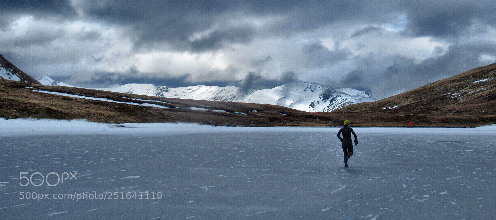 Canon PowerShot SX620 HS sample photo. Ice runner. photography