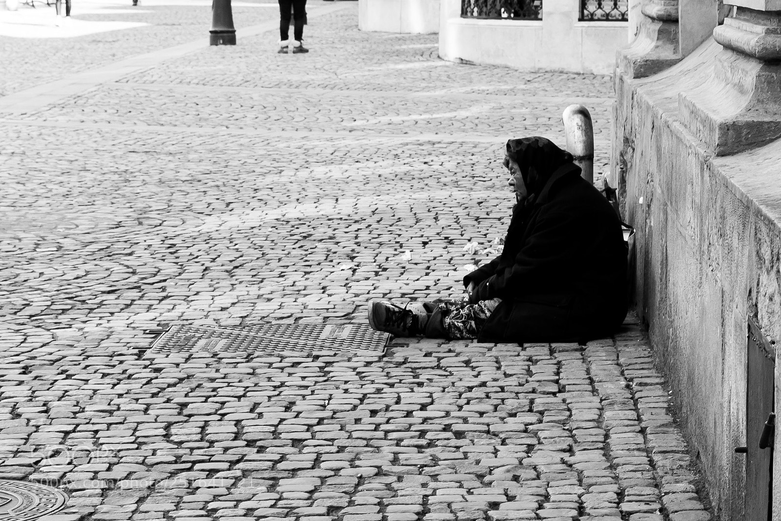 Nikon D3100 sample photo. Street bucharest monochrome fara photography