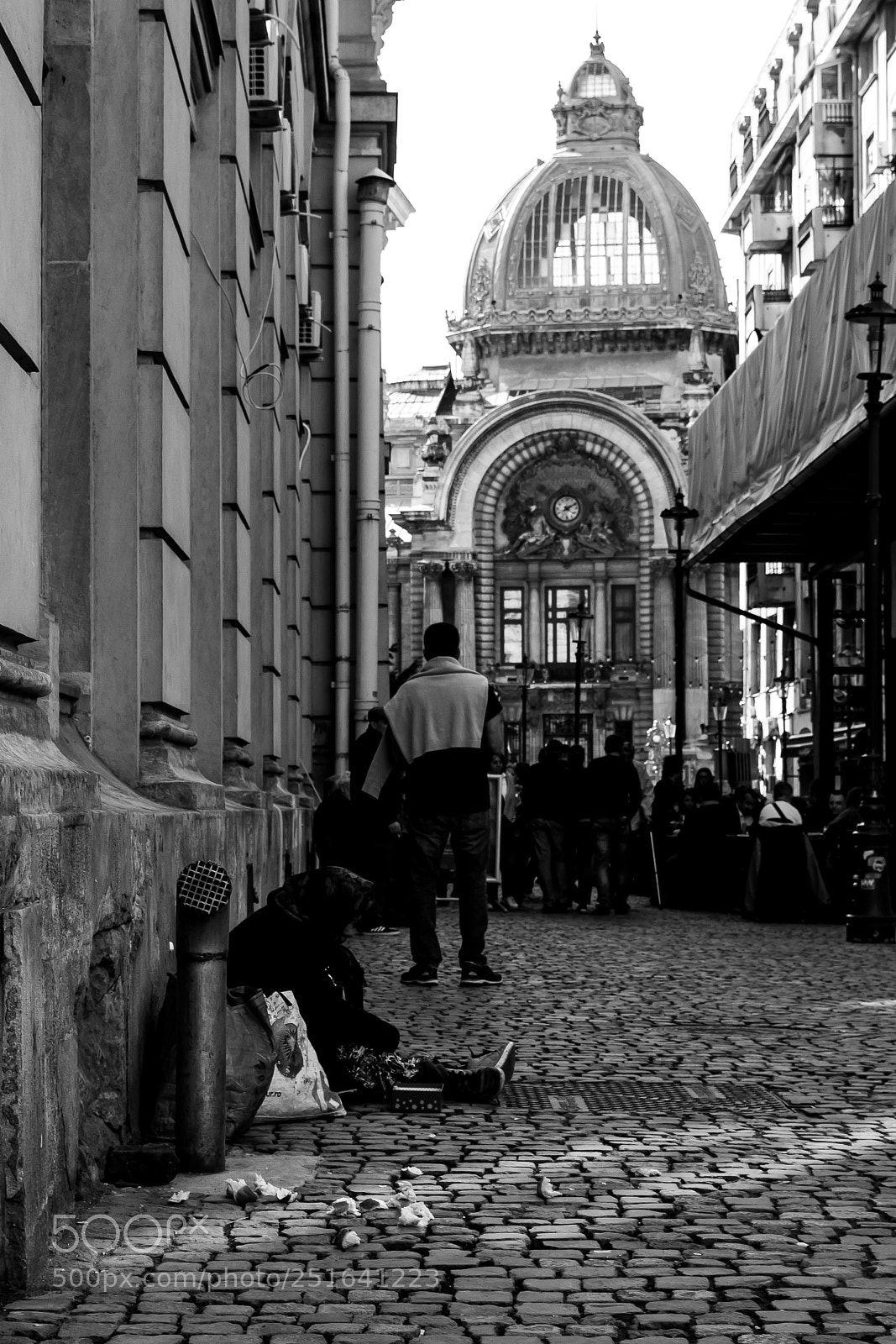 Nikon D3100 sample photo. Street bucharest monochrome fara photography