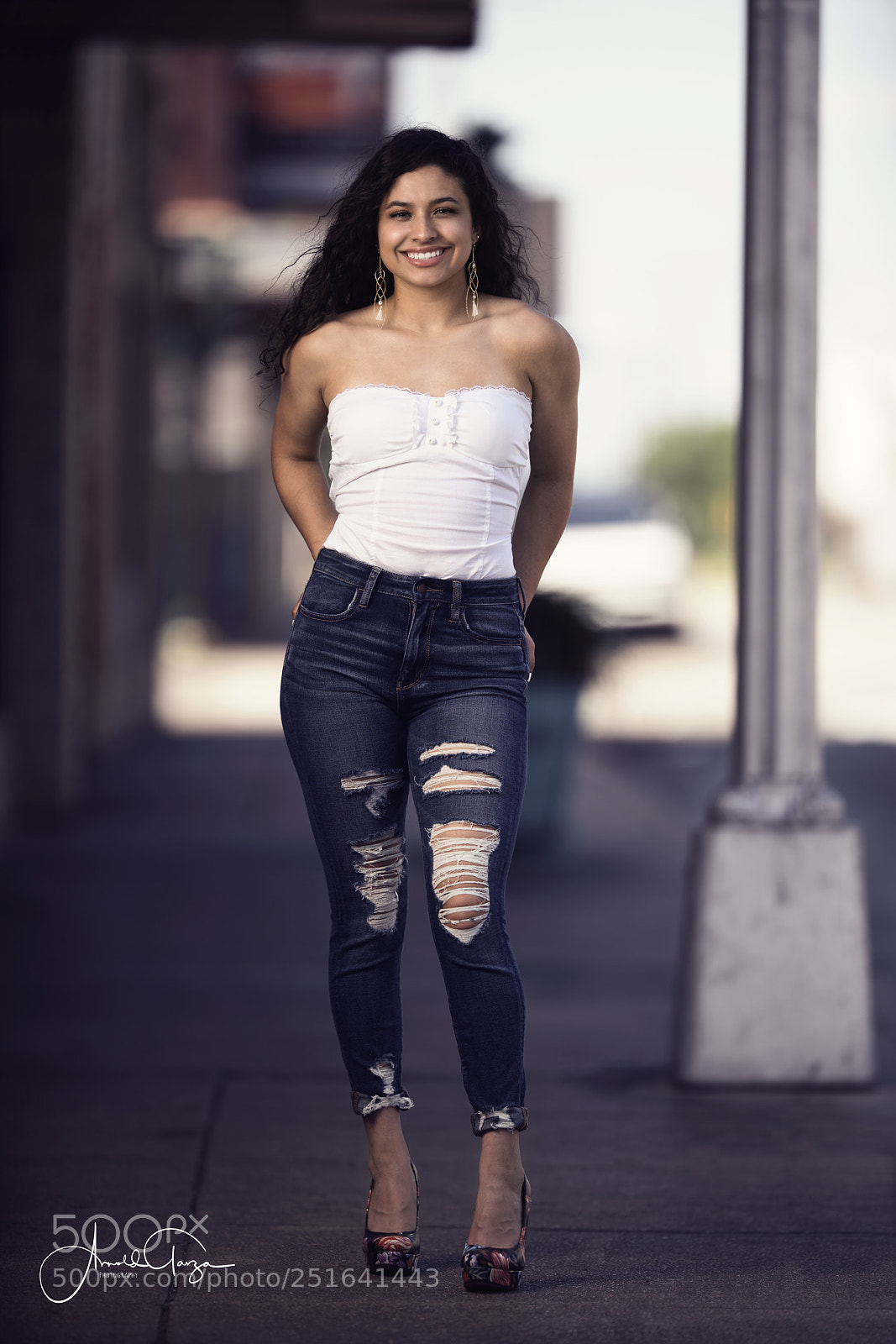 Sony a7R III sample photo. Downtown beauty photography