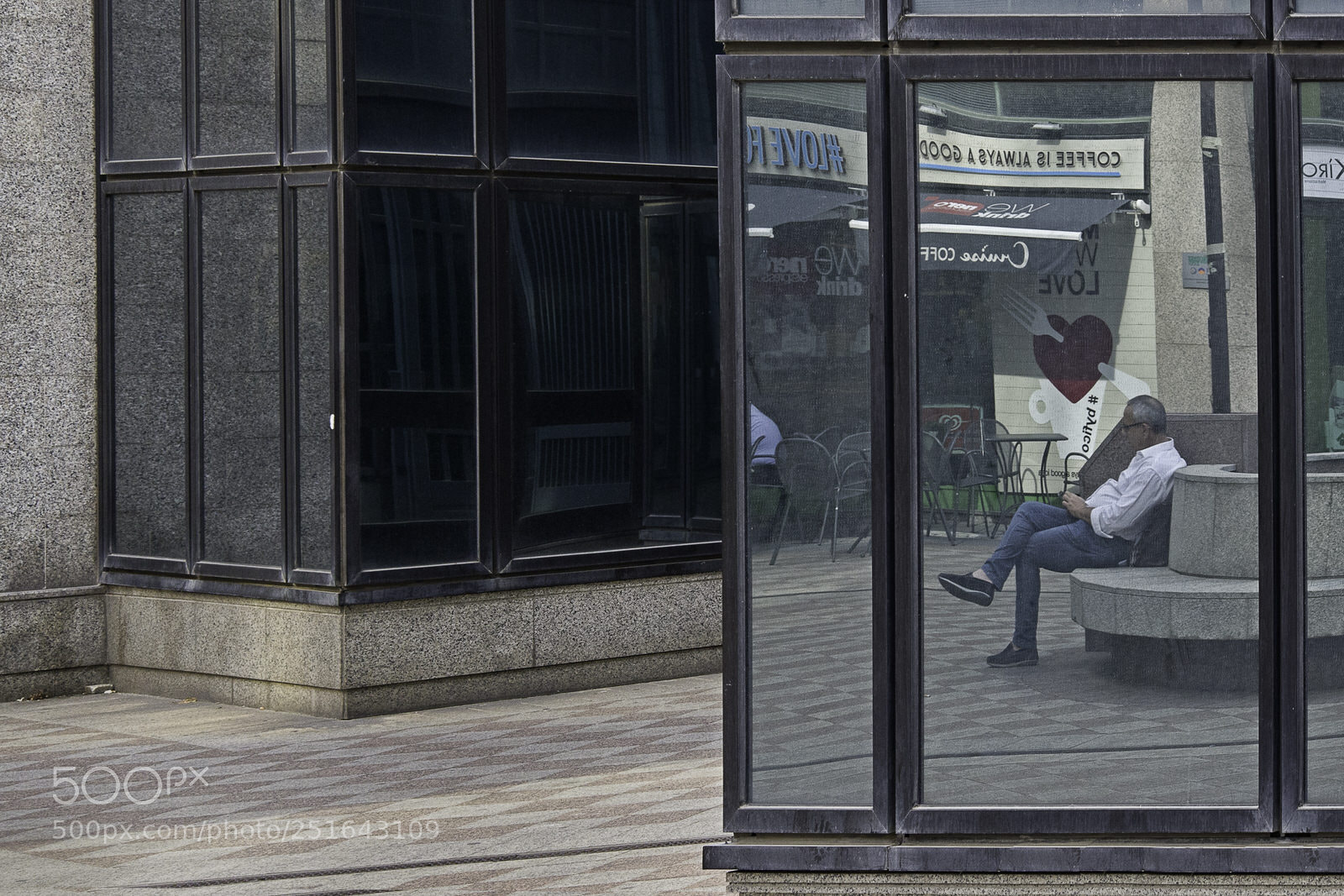Canon EOS M5 sample photo. Relaxed reflection photography