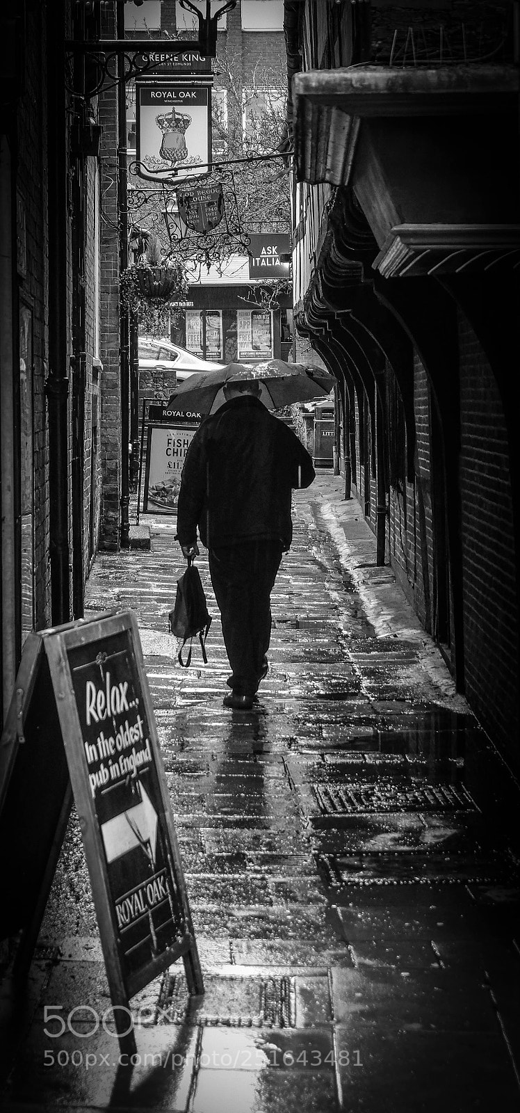Fujifilm X-T2 sample photo. Wet winchester photography