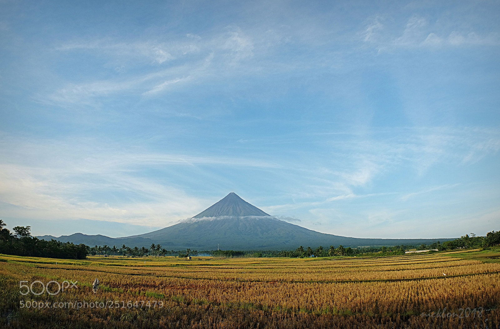 Fujifilm X-T10 sample photo. Mayon - perfect cone photography