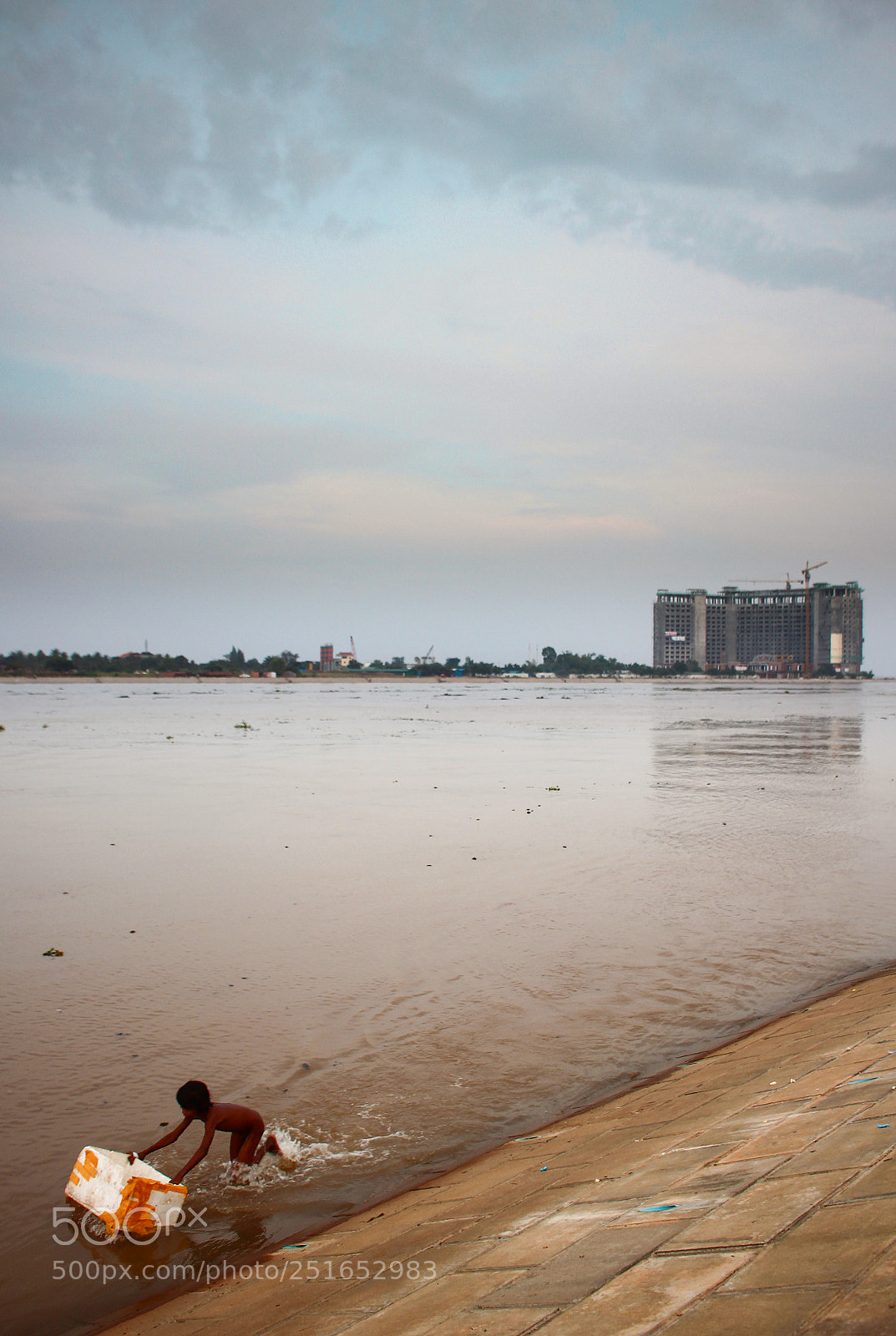Canon EOS 600D (Rebel EOS T3i / EOS Kiss X5) sample photo. Walking on the waters photography